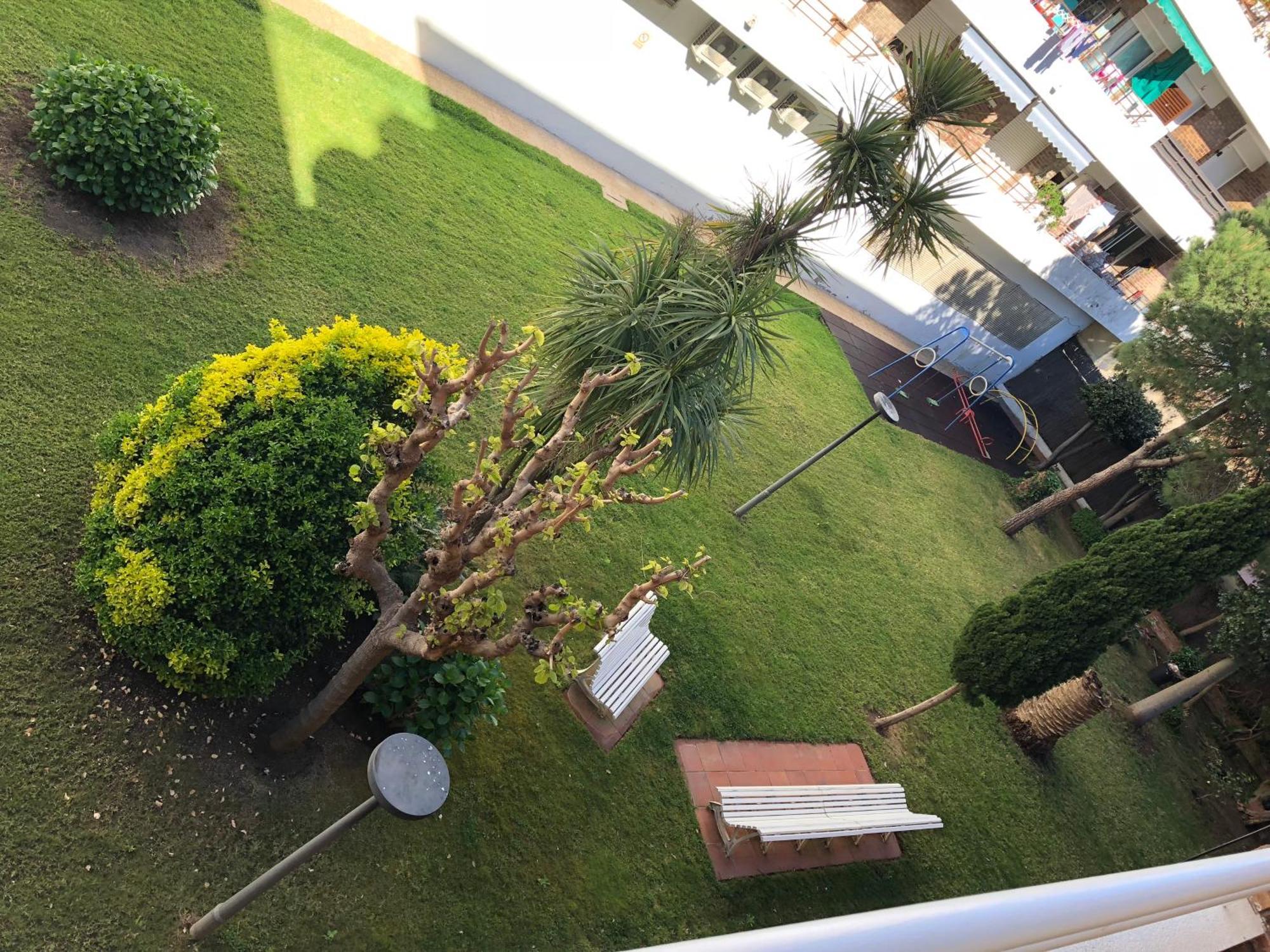 Apartment Ruby 滨海略雷特 外观 照片